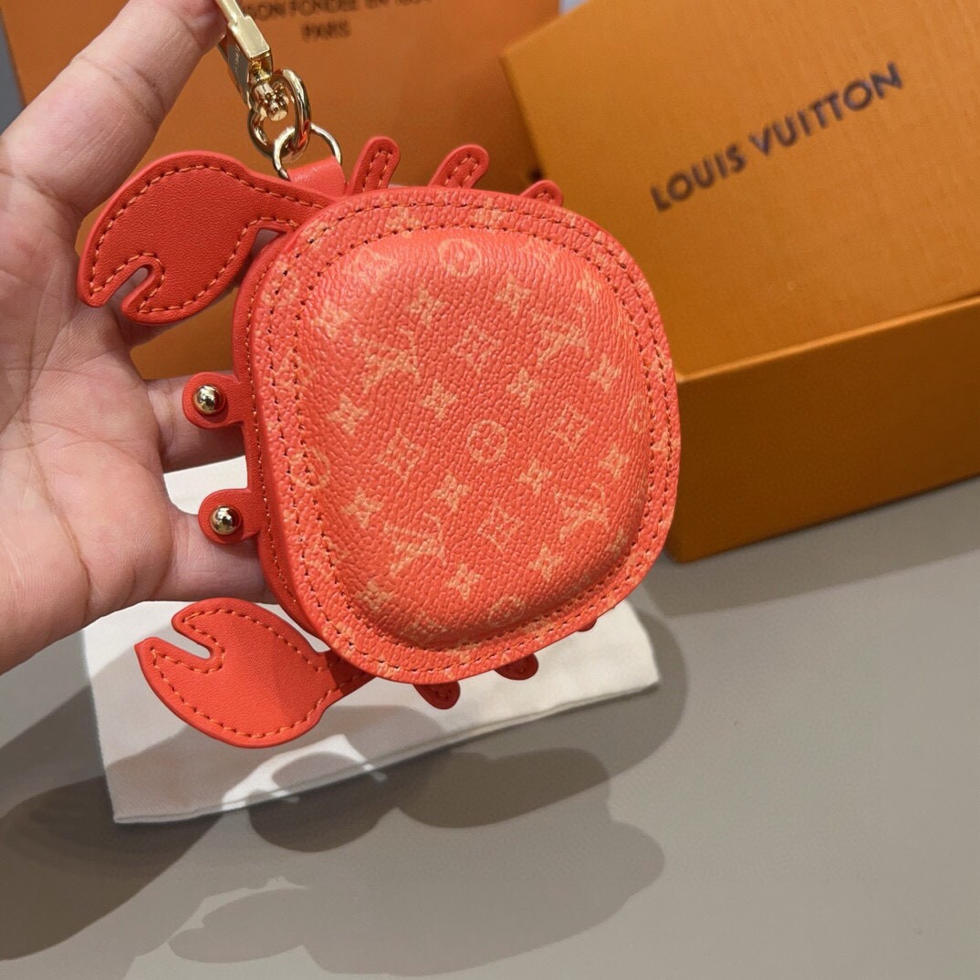 官网新品 热卖Louis Vuitton 路易威登lv 小螃蟹耳机包钥匙扣挂件挂饰 Lv钥匙包蓝牙耳机包 可放耳机 零钱