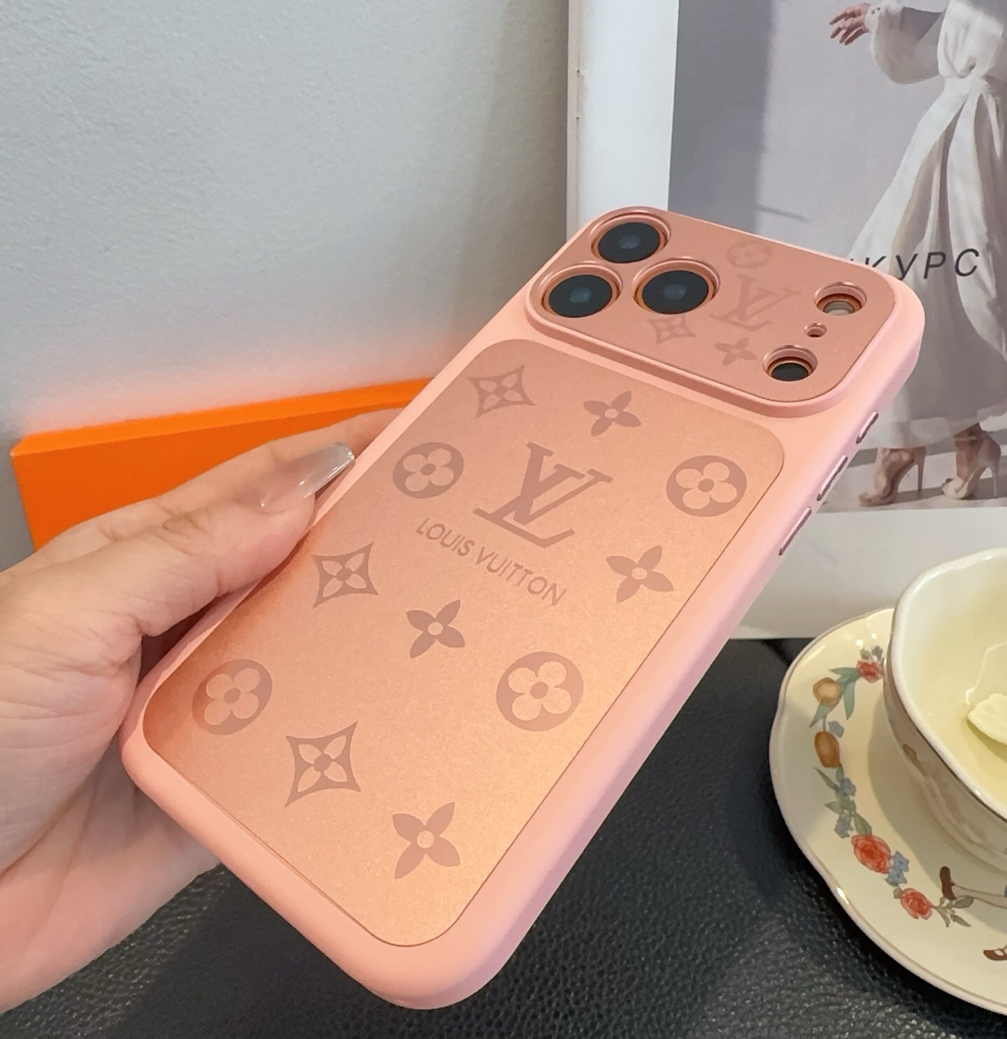 星宇橙系列 lv手机壳 磨砂质感全包手机壳 型号:为了不出现报错型号,请打开本机查看手机设置显示的型号⚠️⚠️⚠️ iP 星宇橙系列 lv手机壳 磨砂质感全包手机壳 型号:为了不出现报错型号,请打开本机查看手机设置显示的型号⚠️⚠️⚠️ iP