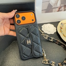 💃CHANEL💠香奈儿火爆时尚圈的手机壳 专柜同款双C链条⛓️手腕带,鱼子酱皮菱格车线翻盖插卡,时尚潮流必备💃 型号:为 💃CHANEL💠香奈儿火爆时尚圈的手机壳 专柜同款双C链条⛓️手腕带,鱼子酱皮菱格车线翻盖插卡,时尚潮流必备💃 型号:为