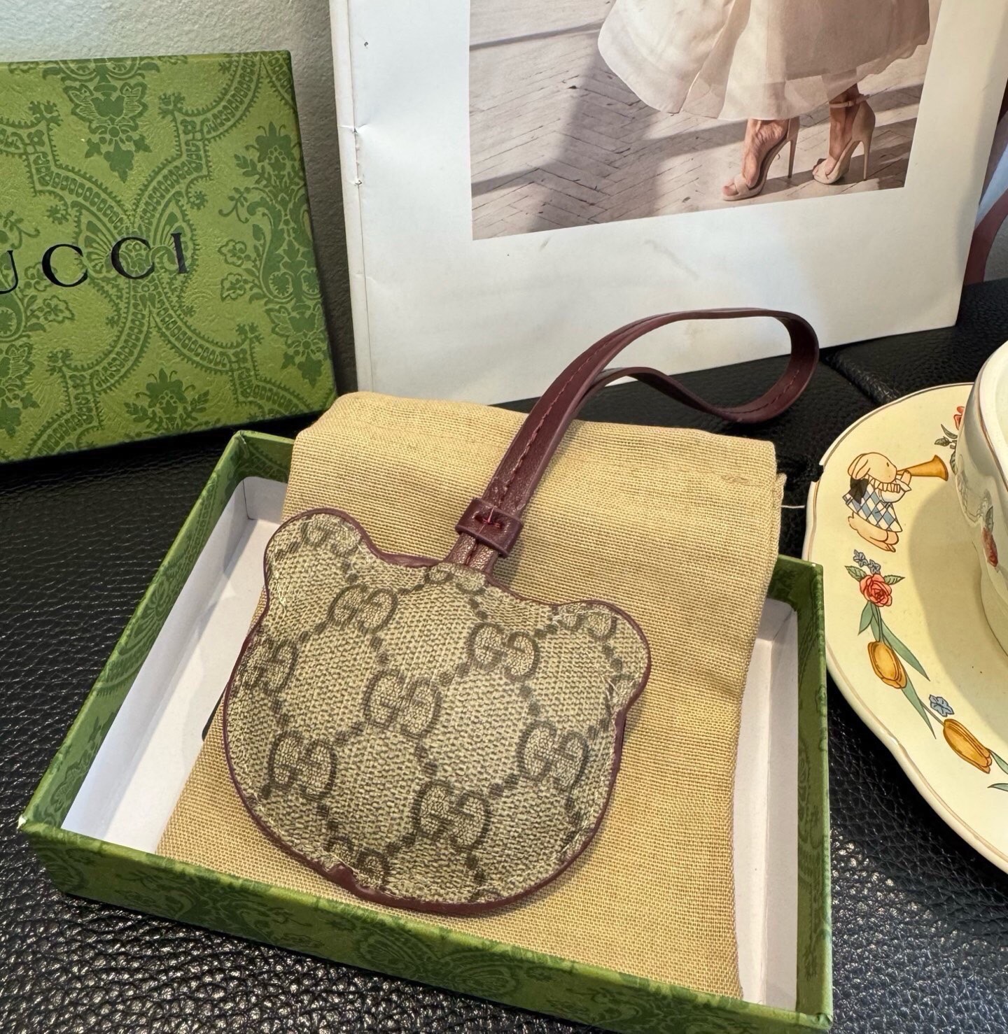 🔥 Gucci 古驰 🦉猫头鹰皮绳挂饰包包挂件挂饰  ☀️俏皮可爱的手袋挂饰采用猫头鹰造型设计