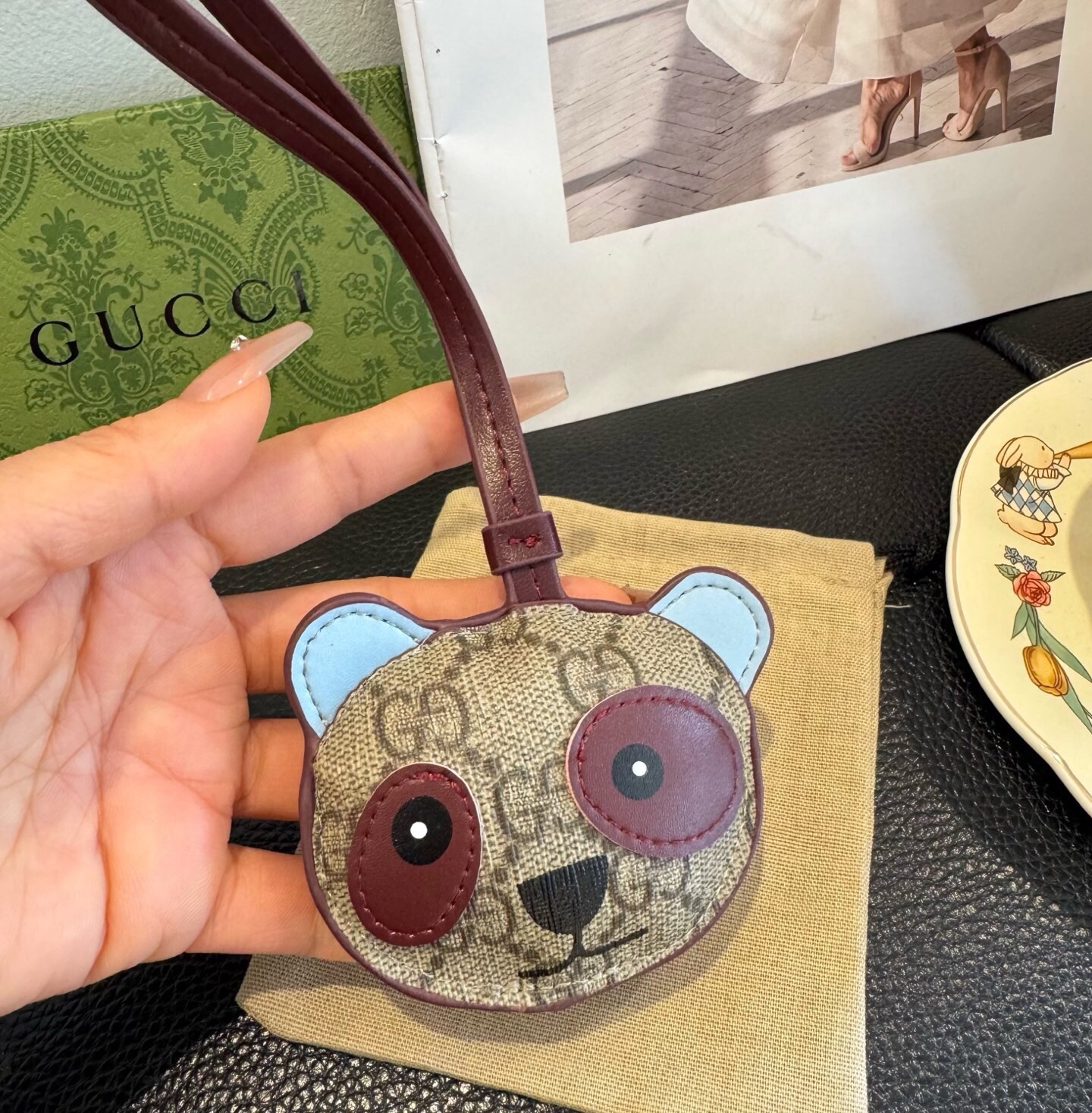 🔥 Gucci 古驰 🦉猫头鹰皮绳挂饰包包挂件挂饰  ☀️俏皮可爱的手袋挂饰采用猫头鹰造型设计