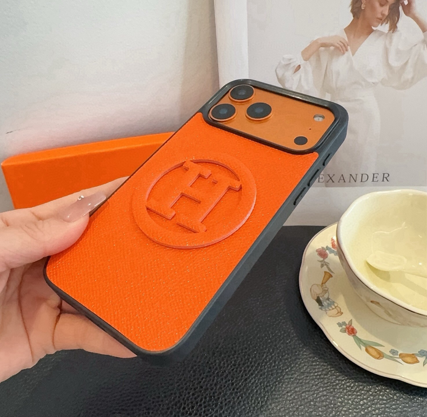 ✨✨新款上架 爱马仕 Hermes手机壳 星宇橙系列手机壳 型号:为了不出现报错型号,请打开本机查看手机设置显示的型号 ✨✨新款上架 爱马仕 Hermes手机壳 星宇橙系列手机壳 型号:为了不出现报错型号,请打开本机查看手机设置显示的型号