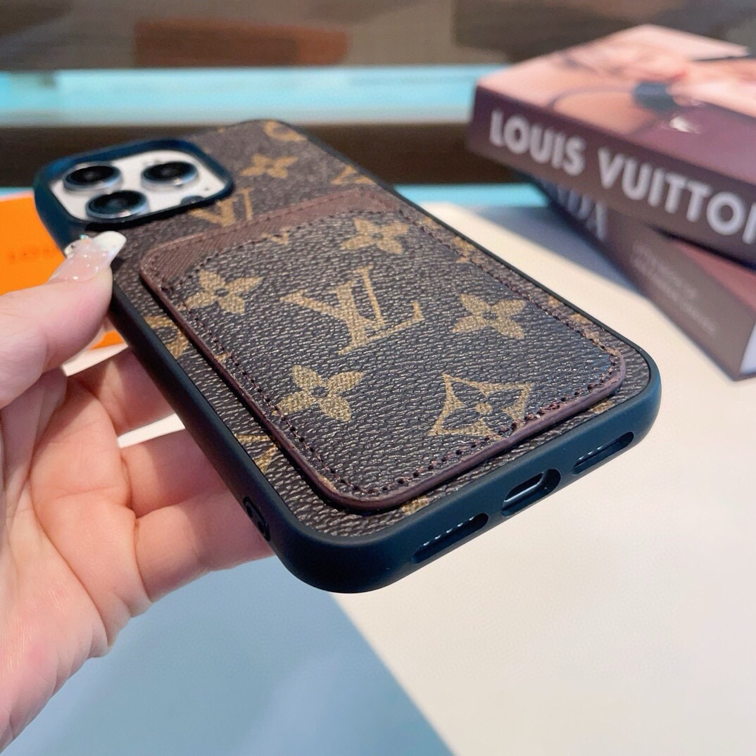 🔥Lv经典爆款 老花手机壳 lv老花插卡全包壳 驴牌里的艺术性设计,为LV注入高端时尚 型号:为了不出现报错型号,请打 🔥Lv经典爆款 老花手机壳 lv老花插卡全包壳 驴牌里的艺术性设计,为LV注入高端时尚 型号:为了不出现报错型号,请打