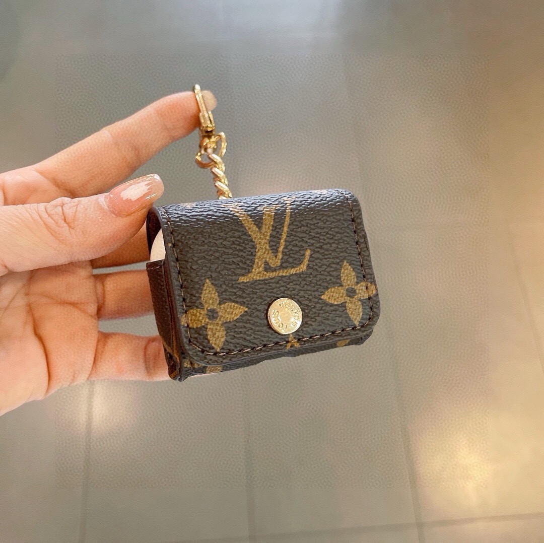 🔥LV耳机包 经典老花原皮耳机套，钥匙扣包包挂件，一举两得！ AirPods 1/2 AirPods 3/ Pro