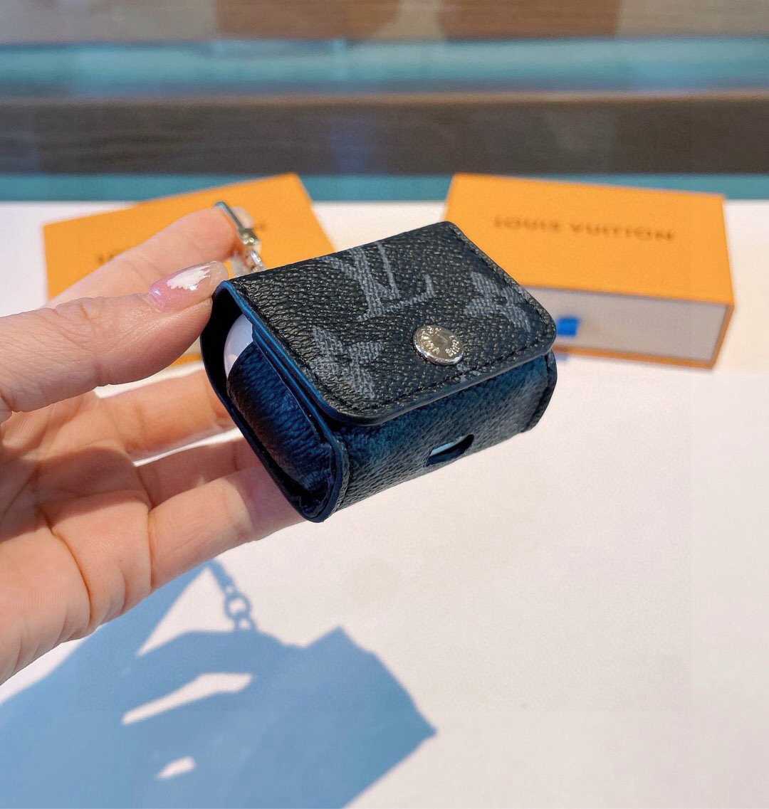 🔥LV耳机包 经典老花原皮耳机套，钥匙扣包包挂件，一举两得！ AirPods 1/2 AirPods 3/ Pro