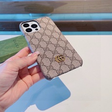 ❤️古驰Gucci经典老花壳,金属标油边手机壳,官网同步发售 型号:为了不出现报错型号,请打开本机查看手机设置显示的型号 ❤️古驰Gucci经典老花壳,金属标油边手机壳,官网同步发售 型号:为了不出现报错型号,请打开本机查看手机设置显示的型号