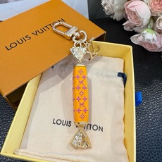 新款 LOUIS VUITTON新款 LV糖果🍬钥匙扣 包包挂件挂饰 钥匙扣 ☀本款 LV Sweets 包饰汲取童年欢 新款 LOUIS VUITTON新款 LV糖果🍬钥匙扣 包包挂件挂饰 钥匙扣 ☀本款 LV Sweets 包饰汲取童年欢