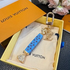 新款 LOUIS VUITTON新款 LV糖果🍬钥匙扣 包包挂件挂饰 钥匙扣 ☀本款 LV Sweets 包饰汲取童年欢 新款 LOUIS VUITTON新款 LV糖果🍬钥匙扣 包包挂件挂饰 钥匙扣 ☀本款 LV Sweets 包饰汲取童年欢