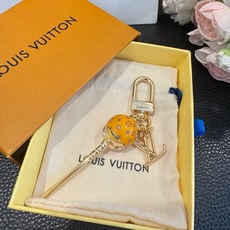 新款 LOUIS VUITTON新款 LV糖果🍬钥匙扣 包包挂件挂饰 钥匙扣 ☀本款 LV Sweets 包饰汲取童年欢 新款 LOUIS VUITTON新款 LV糖果🍬钥匙扣 包包挂件挂饰 钥匙扣 ☀本款 LV Sweets 包饰汲取童年欢