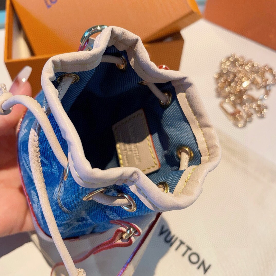 配链条❗️新品❗️ MICRO NOE 包饰 斜挎mini包包钥匙扣 Louis Vuitton 路易威登lv迷你牛仔水