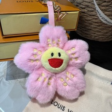 🔥lv钥匙扣 大号包包挂件,Louis Vuitton 路易威登 樱花🌸 LV X TM CHERRY BLOSSOM 🔥lv钥匙扣 大号包包挂件,Louis Vuitton 路易威登 樱花🌸 LV X TM CHERRY BLOSSOM