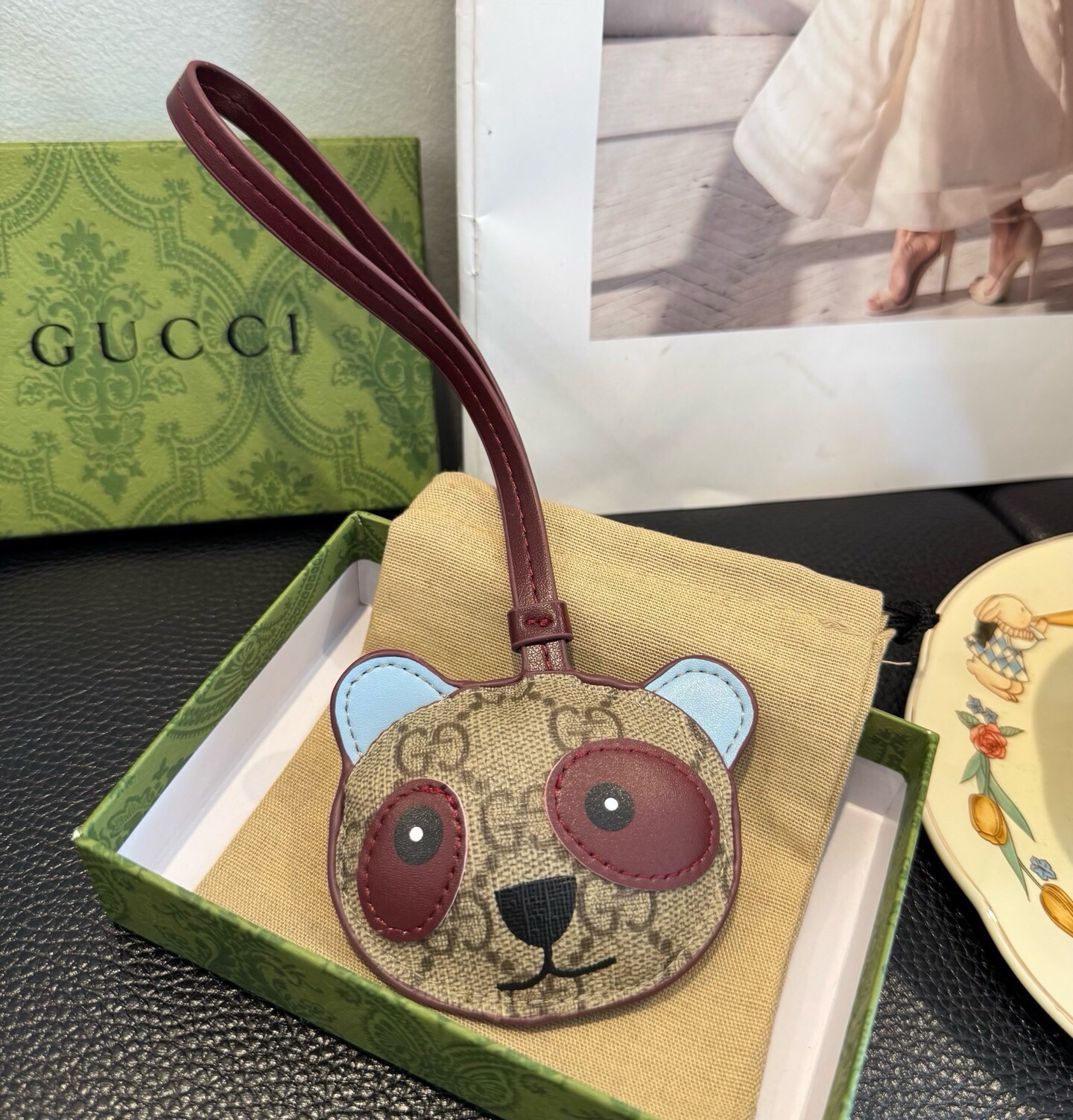 🔥 Gucci 古驰 🦉猫头鹰皮绳挂饰包包挂件挂饰  ☀️俏皮可爱的手袋挂饰采用猫头鹰造型设计