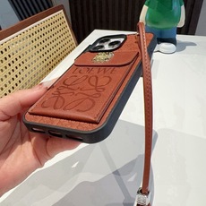 💕罗意威.Loewe翻盖插卡手机壳 短款手腕绳 插卡手机壳 型号:为了不出现报错型号,请打开本机查看手机设置显示的型号 💕罗意威.Loewe翻盖插卡手机壳 短款手腕绳 插卡手机壳 型号:为了不出现报错型号,请打开本机查看手机设置显示的型号