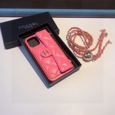💃CHANEL💠香奈儿火爆时尚圈的手机壳 专柜同款⛓链条小金球可调节链条长度 型号:为了不出现报错型号,请打开本机查看手 💃CHANEL💠香奈儿火爆时尚圈的手机壳 专柜同款⛓链条小金球可调节链条长度 型号:为了不出现报错型号,请打开本机查看手