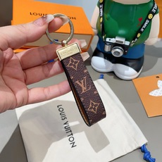 🔥LV 钥匙扣车钥匙扣经典老花/黑格,Monogram 帆布不仅精美,而且经久耐用, 是 Dragonne 钥匙扣理想的 🔥LV 钥匙扣车钥匙扣经典老花/黑格,Monogram 帆布不仅精美,而且经久耐用, 是 Dragonne 钥匙扣理想的