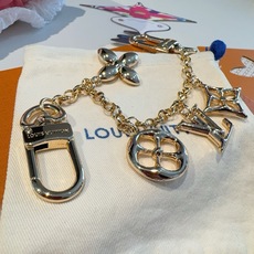 LV钥匙扣 包饰 包包挂件 金色&银色 M01188 SPring Street Chain 包饰将 Monogram LV钥匙扣 包饰 包包挂件 金色&银色 M01188 SPring Street Chain 包饰将 Monogram