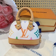 ❗爆款🔥路易威登LOUIS VUITTON 新款 老花&白三彩mini包包贝壳包 LV包包挂饰,钥匙扣,零钱包,耳机包 ❗爆款🔥路易威登LOUIS VUITTON 新款 老花&白三彩mini包包贝壳包 LV包包挂饰,钥匙扣,零钱包,耳机包