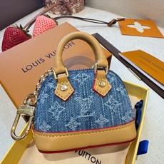 ❗爆款🔥路易威登LOUIS VUITTON 新款 老花&白三彩mini包包贝壳包 LV包包挂饰,钥匙扣,零钱包,耳机包 ❗爆款🔥路易威登LOUIS VUITTON 新款 老花&白三彩mini包包贝壳包 LV包包挂饰,钥匙扣,零钱包,耳机包
