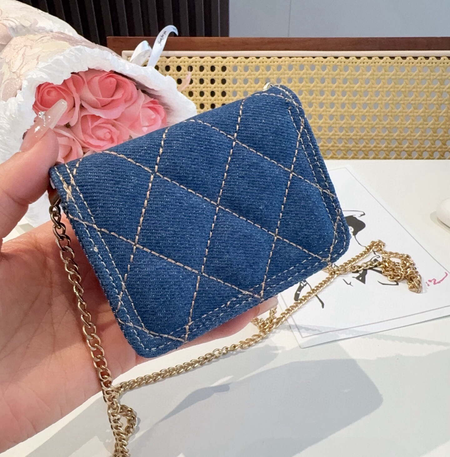 ❤️香奈儿CHANEL官网新款mini斜挎包包 零钱包👛搭配链条 可拆卸❤️可放耳机 纸巾 口红💄 钥匙 等小物件  尺