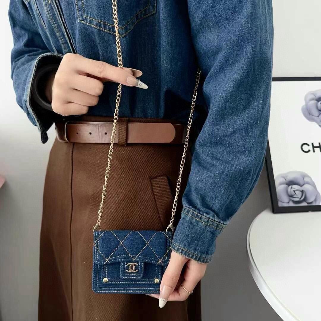 ❤️香奈儿CHANEL官网新款mini斜挎包包 零钱包👛搭配链条 可拆卸❤️可放耳机 纸巾 口红💄 钥匙 等小物件  尺