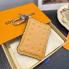 LV钥匙扣 BISCUIT 包饰与钥匙扣 Louis Vuitton 路易威登LV饼干钥匙扣挂件挂饰 原版logo LV LV钥匙扣 BISCUIT 包饰与钥匙扣 Louis Vuitton 路易威登LV饼干钥匙扣挂件挂饰 原版logo LV