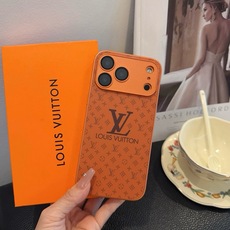 星宇橙系列 LV手机壳 型号:为了不出现报错型号,请打开本机查看手机设置显示的型号⚠️⚠️⚠️ iPhone17系列更 星宇橙系列 LV手机壳 型号:为了不出现报错型号,请打开本机查看手机设置显示的型号⚠️⚠️⚠️ iPhone17系列更