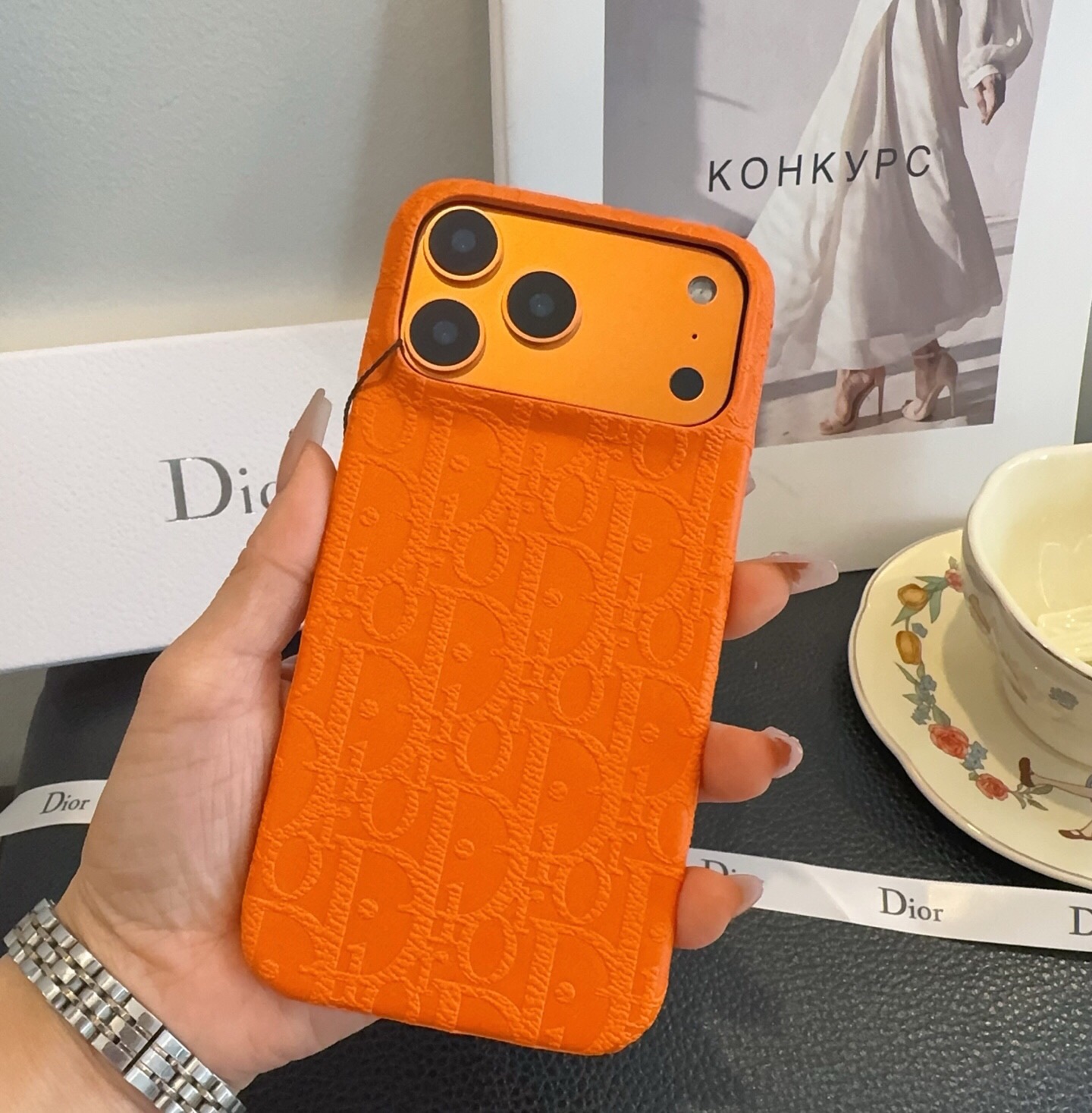 🔥星宇橙系列 Dior压花iPhone手机壳  官网原版皮➕原版素材，经典高端[强] 型号：为了不出现报错型号，请打开本