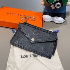 🔥独家新品LV经典老花卡包,包包挂饰 多功能零钱包钥匙扣,超纤材质 多个卡位 🔥独家新品LV经典老花卡包,包包挂饰 多功能零钱包钥匙扣,超纤材质 多个卡位