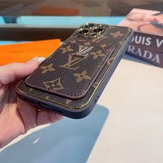 🔥LV卡包手机壳 肤感二合一电镀老花插卡手机壳 型号:为了不出现报错型号,请打开本机查看手机设置显示的型号⚠️⚠️⚠️ 🔥LV卡包手机壳 肤感二合一电镀老花插卡手机壳 型号:为了不出现报错型号,请打开本机查看手机设置显示的型号⚠️⚠️⚠️