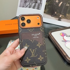 上新🎉🎉🎉🎉 LV老花卡包手机壳官网同步经典老花手机壳 卡包 型号:为了不出现报错型号,请打开本机查看手机设置显示的型号 上新🎉🎉🎉🎉 LV老花卡包手机壳官网同步经典老花手机壳 卡包 型号:为了不出现报错型号,请打开本机查看手机设置显示的型号