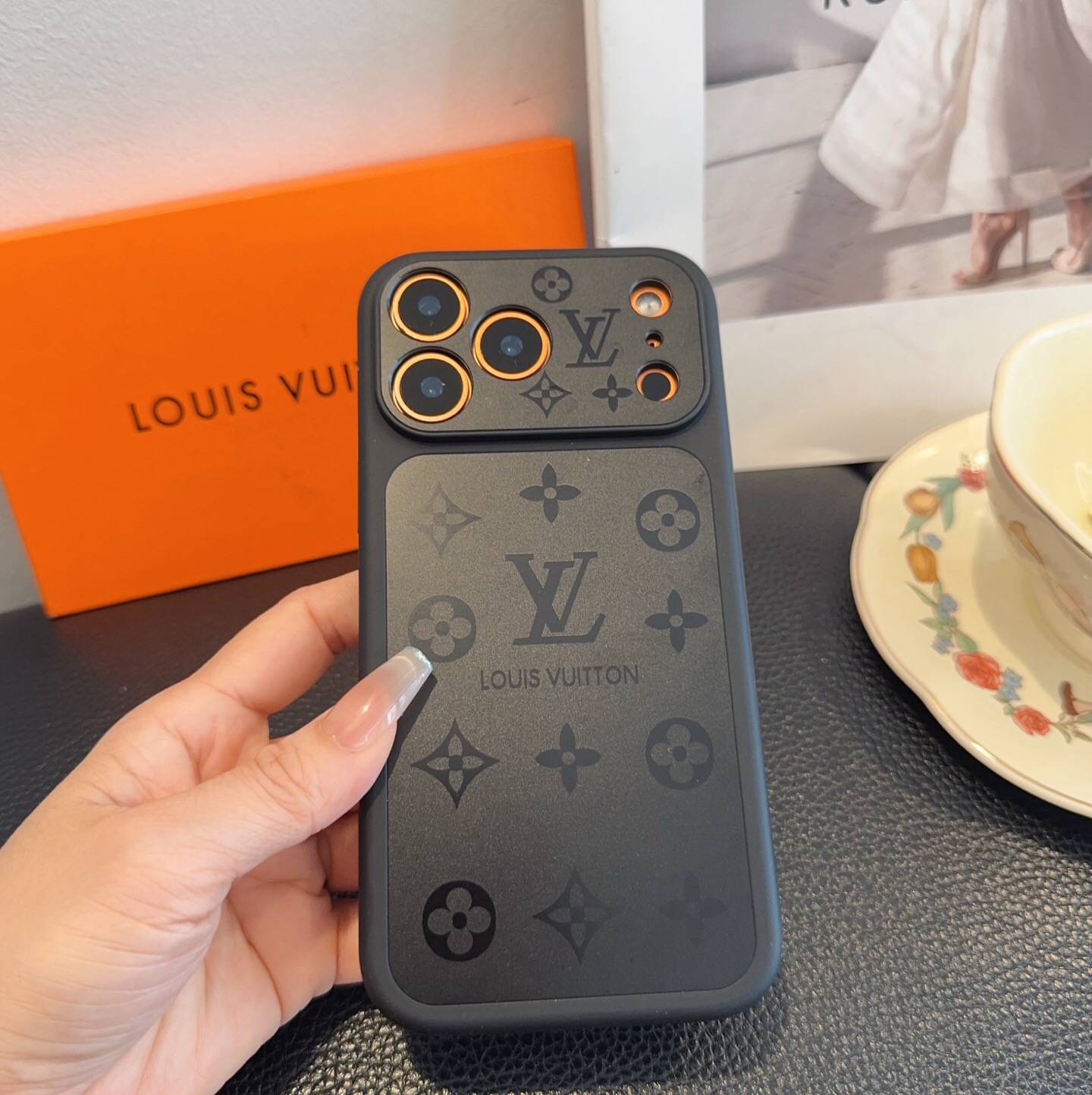 星宇橙系列 lv手机壳 磨砂质感全包手机壳 型号:为了不出现报错型号,请打开本机查看手机设置显示的型号⚠️⚠️⚠️ iP 星宇橙系列 lv手机壳 磨砂质感全包手机壳 型号:为了不出现报错型号,请打开本机查看手机设置显示的型号⚠️⚠️⚠️ iP