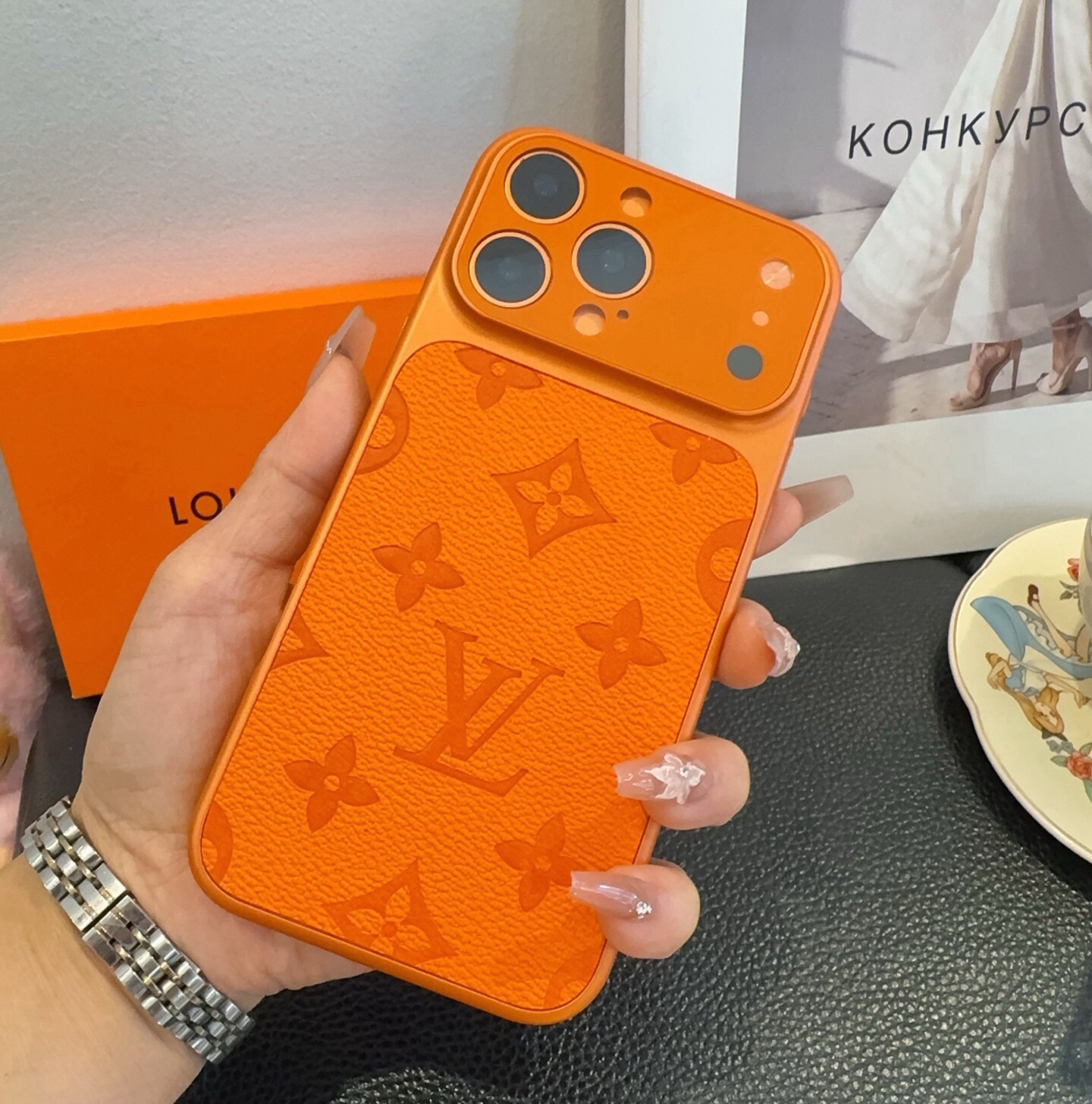 星宇橙秒变摄像头 Lv手机壳 型号:为了不出现报错型号,请打开本机查看手机设置显示的型号⚠️⚠️⚠️ iPhone17 星宇橙秒变摄像头 Lv手机壳 型号:为了不出现报错型号,请打开本机查看手机设置显示的型号⚠️⚠️⚠️ iPhone17