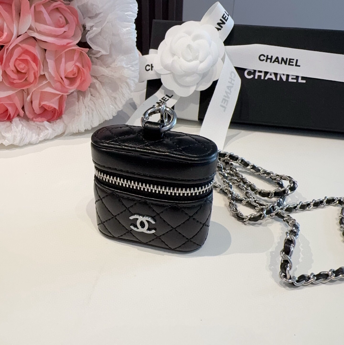 ❤️香奈儿CHANEL mini斜挎包包 通用耳机包💥官网1:1耳机包  时尚迷你包包，链条⛓️挂绳可拆卸可挂脖❤️可挂