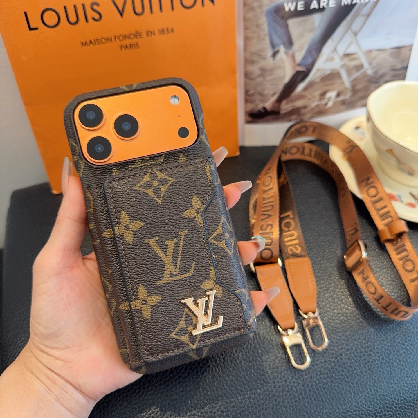 🔥lv老花卡包斜挎手机壳,风琴包零钱包 全包壳 出门不带现金的时代一个手机斜挎包搞定🤝 型号:为了不出现报错型号,请打开 🔥lv老花卡包斜挎手机壳,风琴包零钱包 全包壳 出门不带现金的时代一个手机斜挎包搞定🤝 型号:为了不出现报错型号,请打开