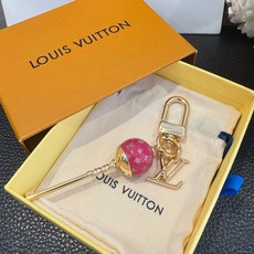新款 LOUIS VUITTON新款 LV棒棒糖🍭🍬钥匙扣 包包挂件挂饰 钥匙扣 ☀本款 LV Sweets 包饰汲取童 新款 LOUIS VUITTON新款 LV棒棒糖🍭🍬钥匙扣 包包挂件挂饰 钥匙扣 ☀本款 LV Sweets 包饰汲取童