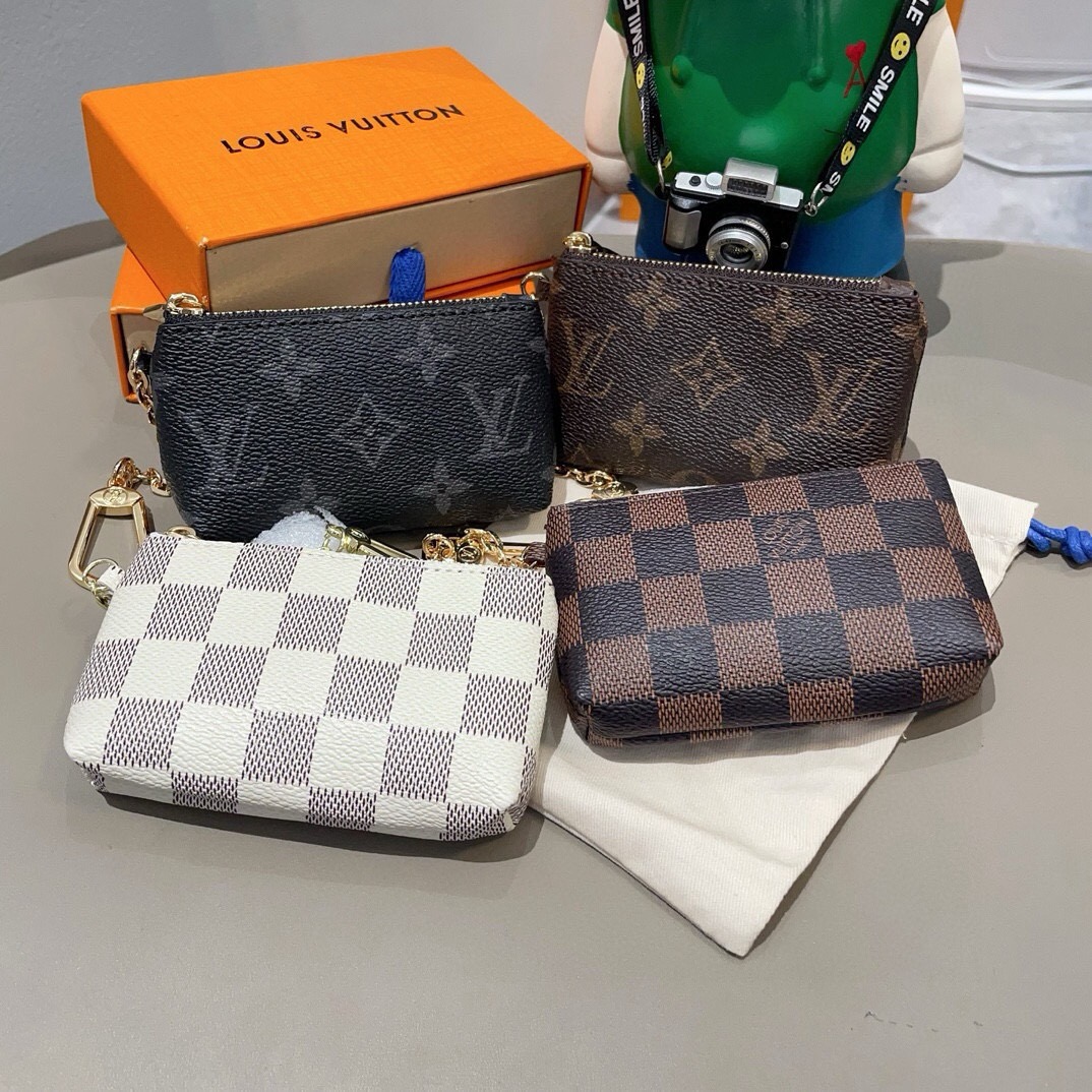 LV零钱包卡包 挂饰☀️Louis Vuitton 路易威登lv钥匙扣钥匙包卡包PU材质 原版logo 可放卡片 零钱 