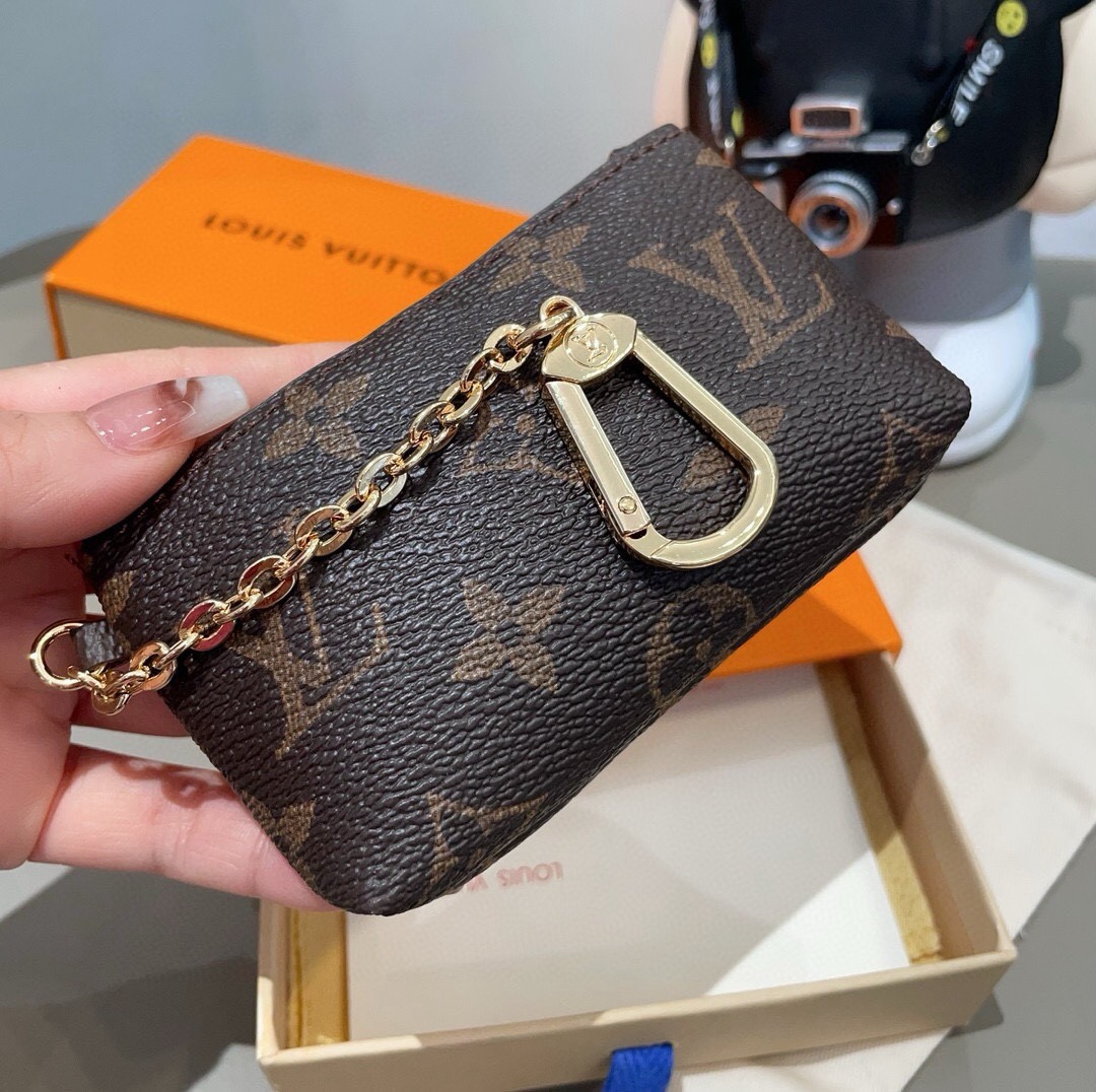 LV零钱包卡包 挂饰☀️Louis Vuitton 路易威登lv钥匙扣钥匙包卡包PU材质 原版logo 可放卡片 零钱 