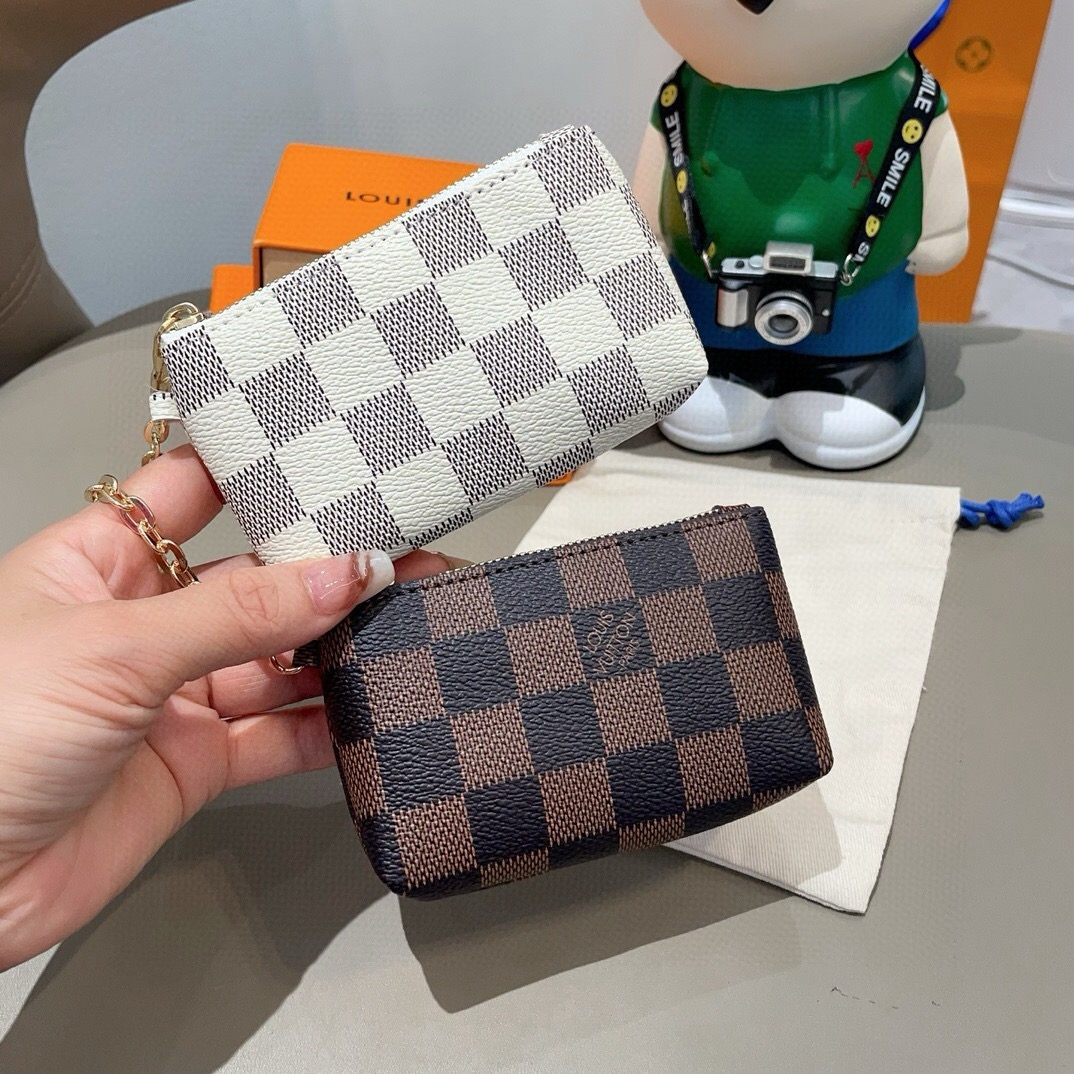 LV零钱包卡包 挂饰☀️Louis Vuitton 路易威登lv钥匙扣钥匙包卡包PU材质 原版logo 可放卡片 零钱 