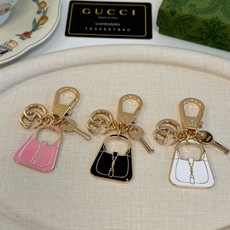 🔥 Gucci 古驰钥匙扣 包包挂件挂饰 ☀️俏皮可爱的手袋挂饰👛造型设计 🔥 Gucci 古驰钥匙扣 包包挂件挂饰 ☀️俏皮可爱的手袋挂饰👛造型设计