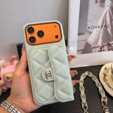 💃CHANEL💠香奈儿火爆时尚圈的手机壳 专柜同款双C链条⛓️手腕带,鱼子酱皮菱格车线翻盖插卡,时尚潮流必备💃 型号:为 💃CHANEL💠香奈儿火爆时尚圈的手机壳 专柜同款双C链条⛓️手腕带,鱼子酱皮菱格车线翻盖插卡,时尚潮流必备💃 型号:为