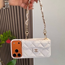 💃CHANEL💠香奈儿火爆时尚圈的手机壳 专柜同款双C链条⛓️手腕带,鱼子酱皮菱格车线翻盖插卡,时尚潮流必备💃 型号:为 💃CHANEL💠香奈儿火爆时尚圈的手机壳 专柜同款双C链条⛓️手腕带,鱼子酱皮菱格车线翻盖插卡,时尚潮流必备💃 型号:为
