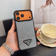 🔥Prada 官网同款手机壳 全包壳 普拉达手机壳 纯手工贴钻 bingbing 型号:为了不出现报错型号,请打 🔥Prada 官网同款手机壳 全包壳 普拉达手机壳 纯手工贴钻 bingbing 型号:为了不出现报错型号,请打