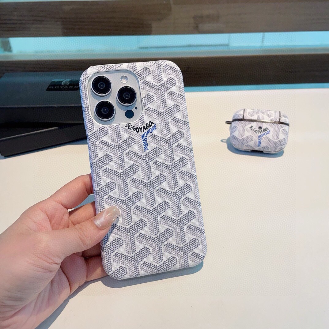 🔥Goyard戈雅手机壳 半包油边壳 官网同步更新 型号:为了不出现报错型号,请打开本机查看手机设置显示的型号⚠️⚠️ 🔥Goyard戈雅手机壳 半包油边壳 官网同步更新 型号:为了不出现报错型号,请打开本机查看手机设置显示的型号⚠️⚠️