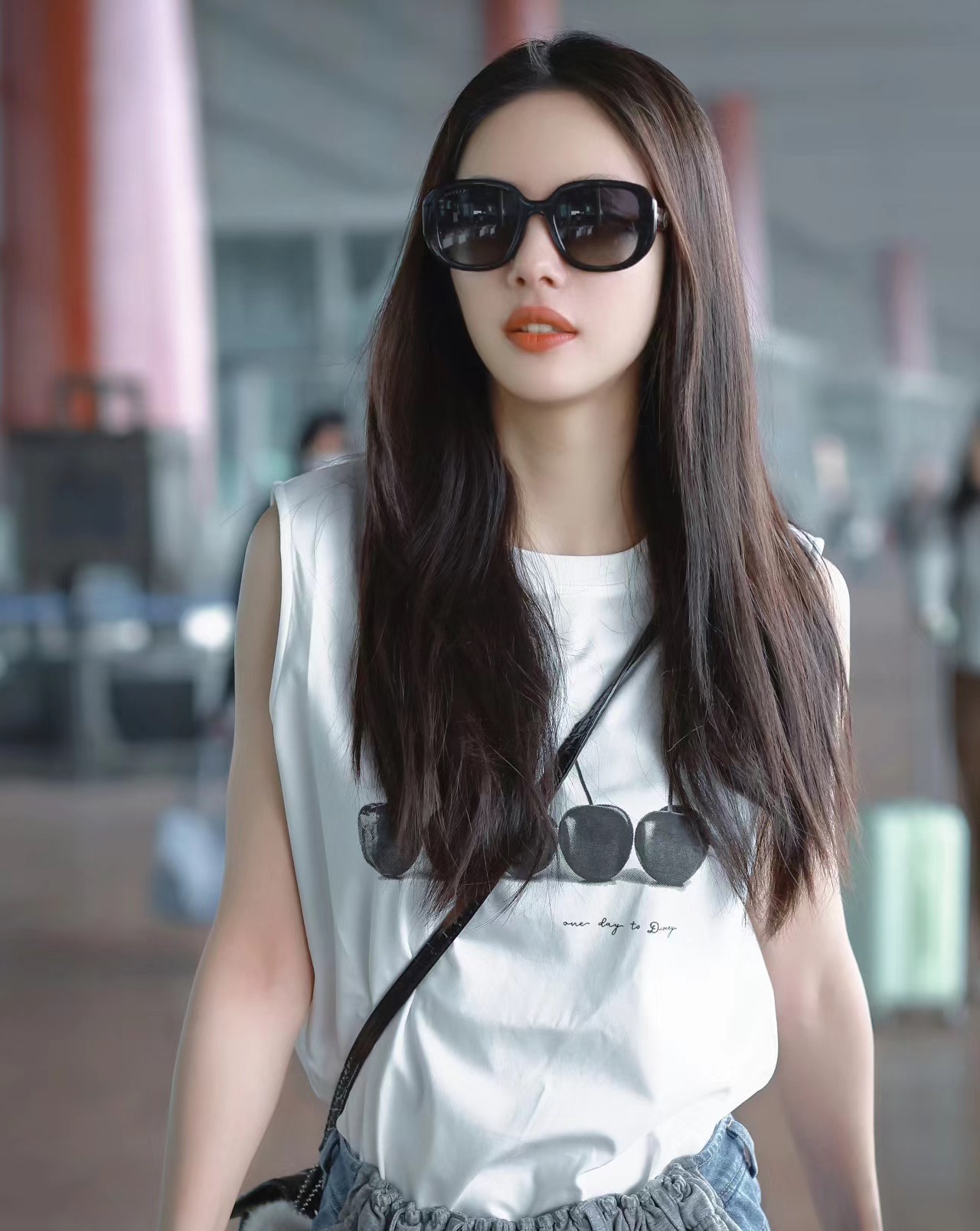 Gucci 古驰墨镜