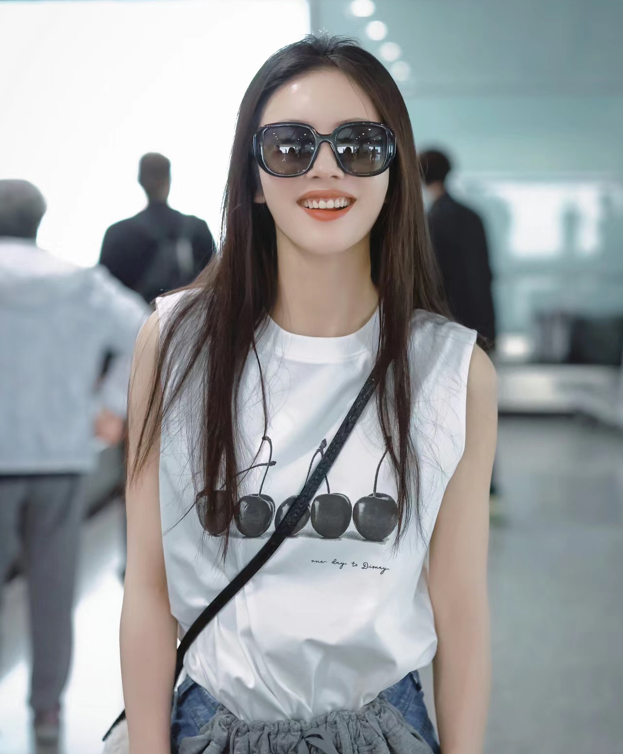 Gucci 古驰墨镜