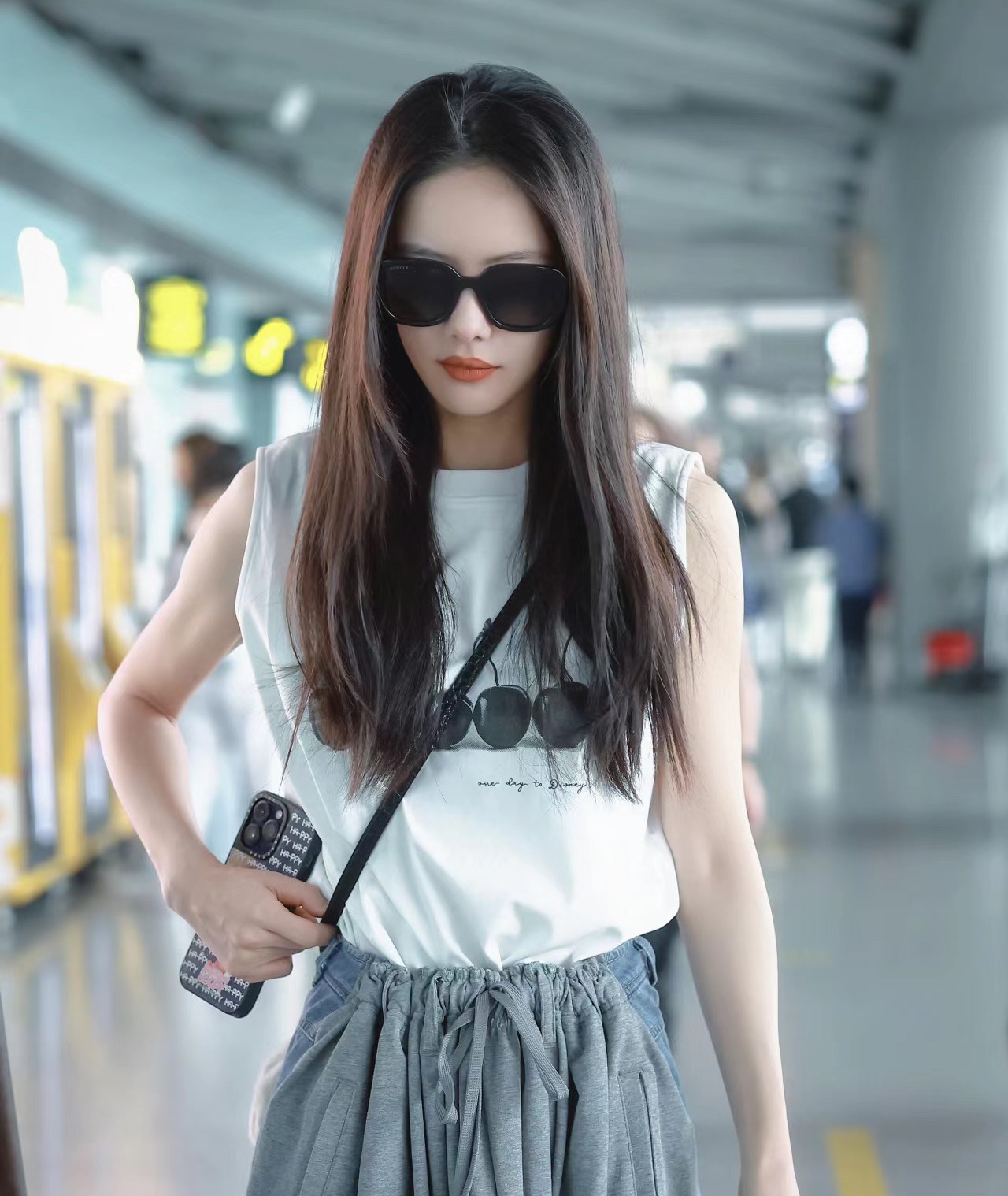 Gucci 古驰墨镜