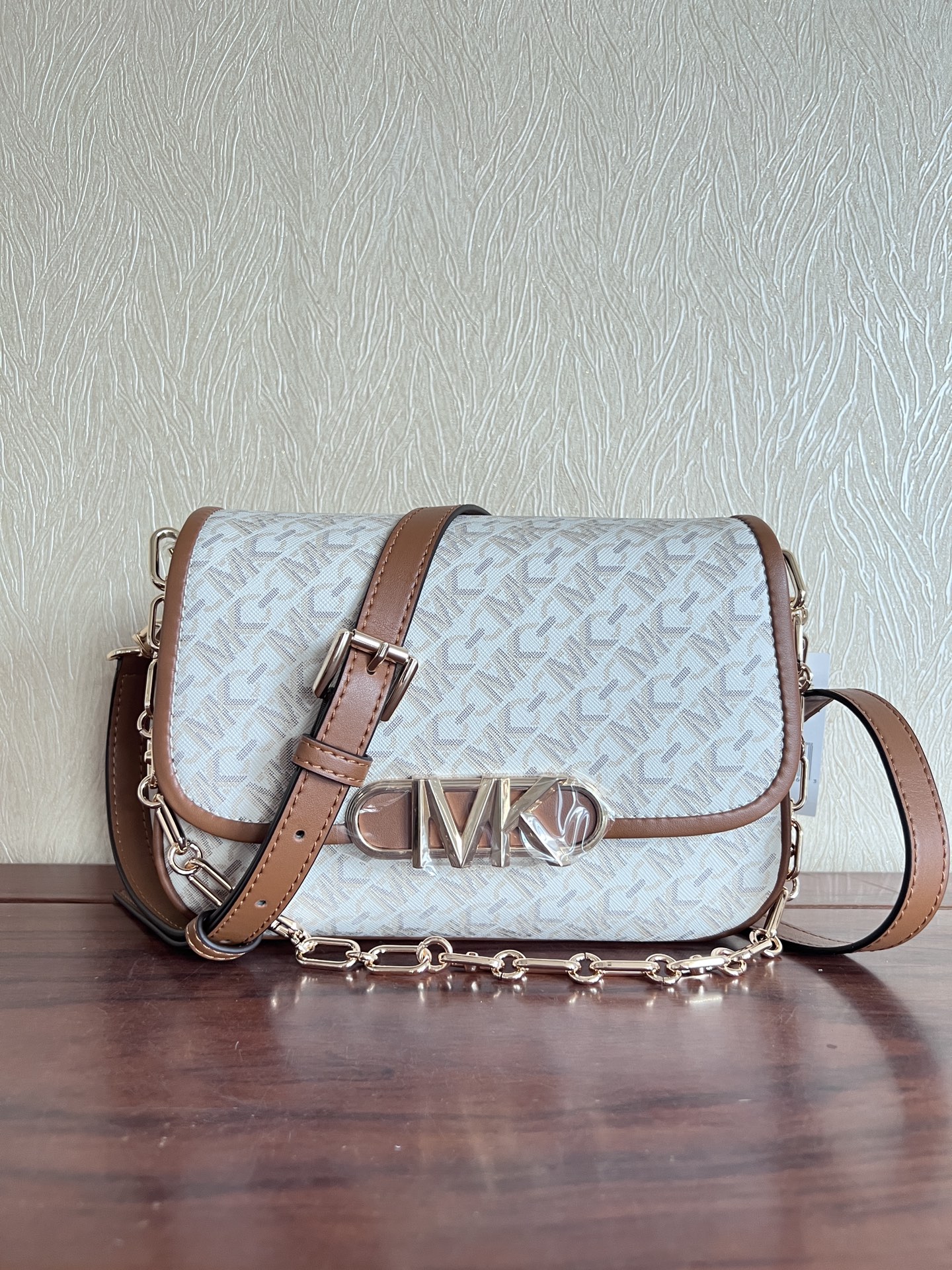Michael Kors 白鹿同款2022秋季新款 MK Parker 中号链条马鞍包斜挎单肩包 尺寸24-17