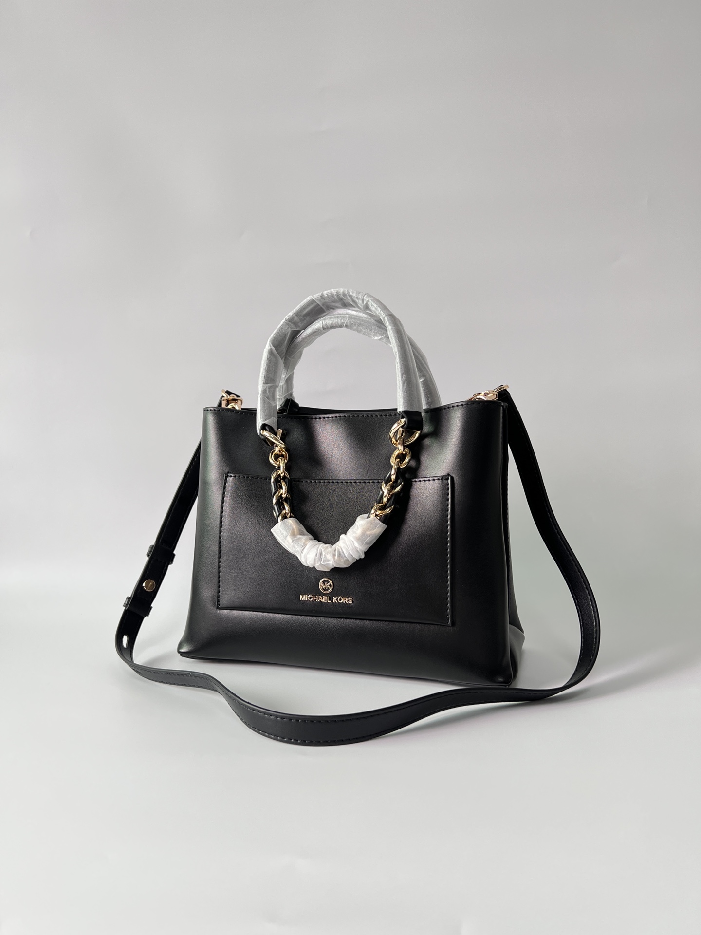 Michael Kors ～2024新款 cece戴妃包 牛皮手提单肩链条包 采用简洁的包型把控 感 无一丝赘余的设计