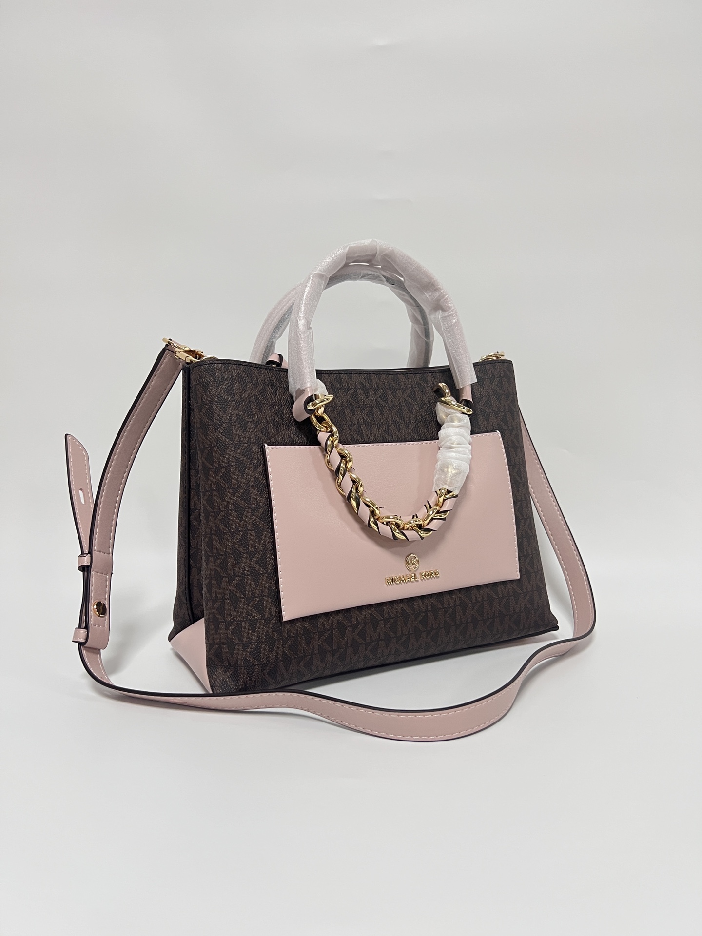 Michael Kors ～2024新款 cece戴妃包 牛皮手提单肩链条包 采用简洁的包型把控 感 无一丝赘余的设计
