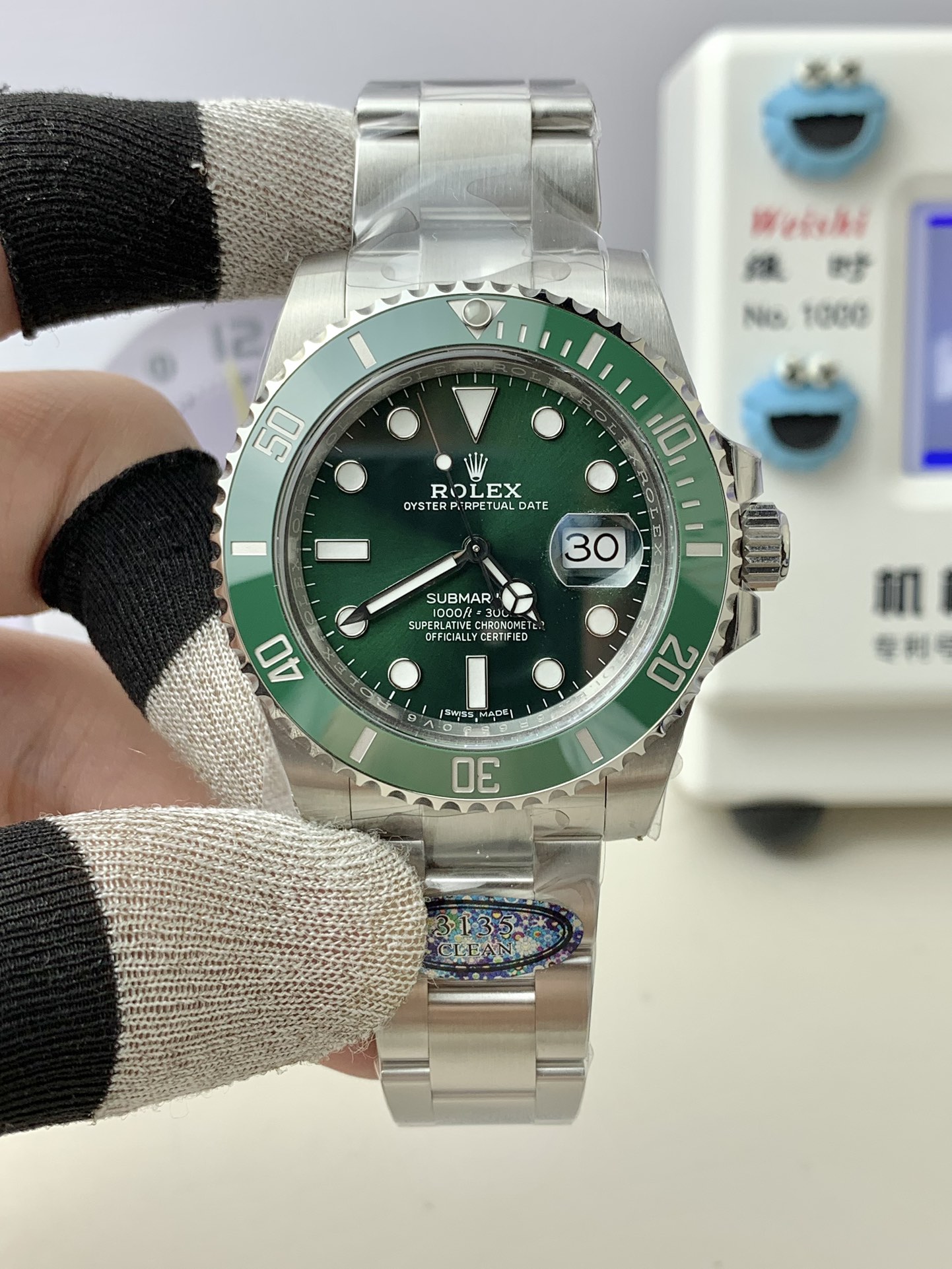 NO:156812,Clean Factory 40mm Green Water Ghost movement!  !  ,christian louboutin19860909Clean厂 40mm绿水鬼 机芯！！,,christian louboutin,Watch